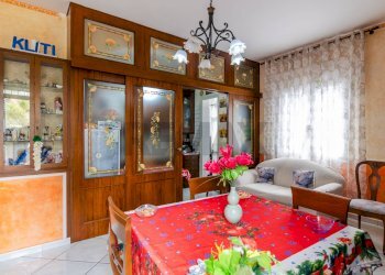 Sala da pranzo - Trilocale Via delle Violette
 
9, Acireale - foto 1