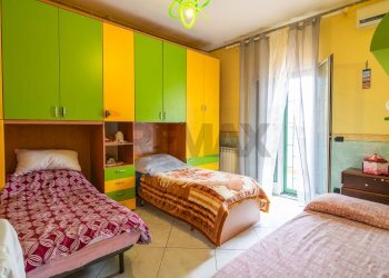 Camera / camera da letto - Trilocale Via delle Violette
 
9, Acireale - foto 15