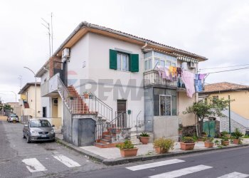 Casa all\'aperto - Trilocale Via delle Violette
 
9, Acireale - foto 23
