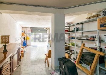 Dispensa di stoccaggio - Box Via Pozzo
 
81, Aci Catena - photo 5