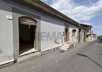 Terrazza - Independent house via guglielmo marconi
 
23/25/27, Zafferana Etnea - photo 1