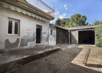 Casa all\'aperto - Independent house via guglielmo marconi
 
23/25/27, Zafferana Etnea - photo 27