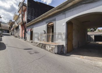 Casa all\'aperto - Independent house via guglielmo marconi
 
23/25/27, Zafferana Etnea - photo 32