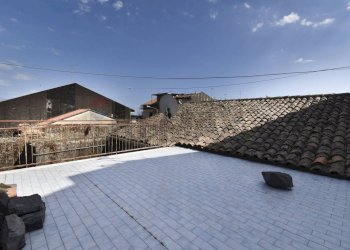 Terrazza - Independent house via guglielmo marconi
 
23/25/27, Zafferana Etnea - photo 34