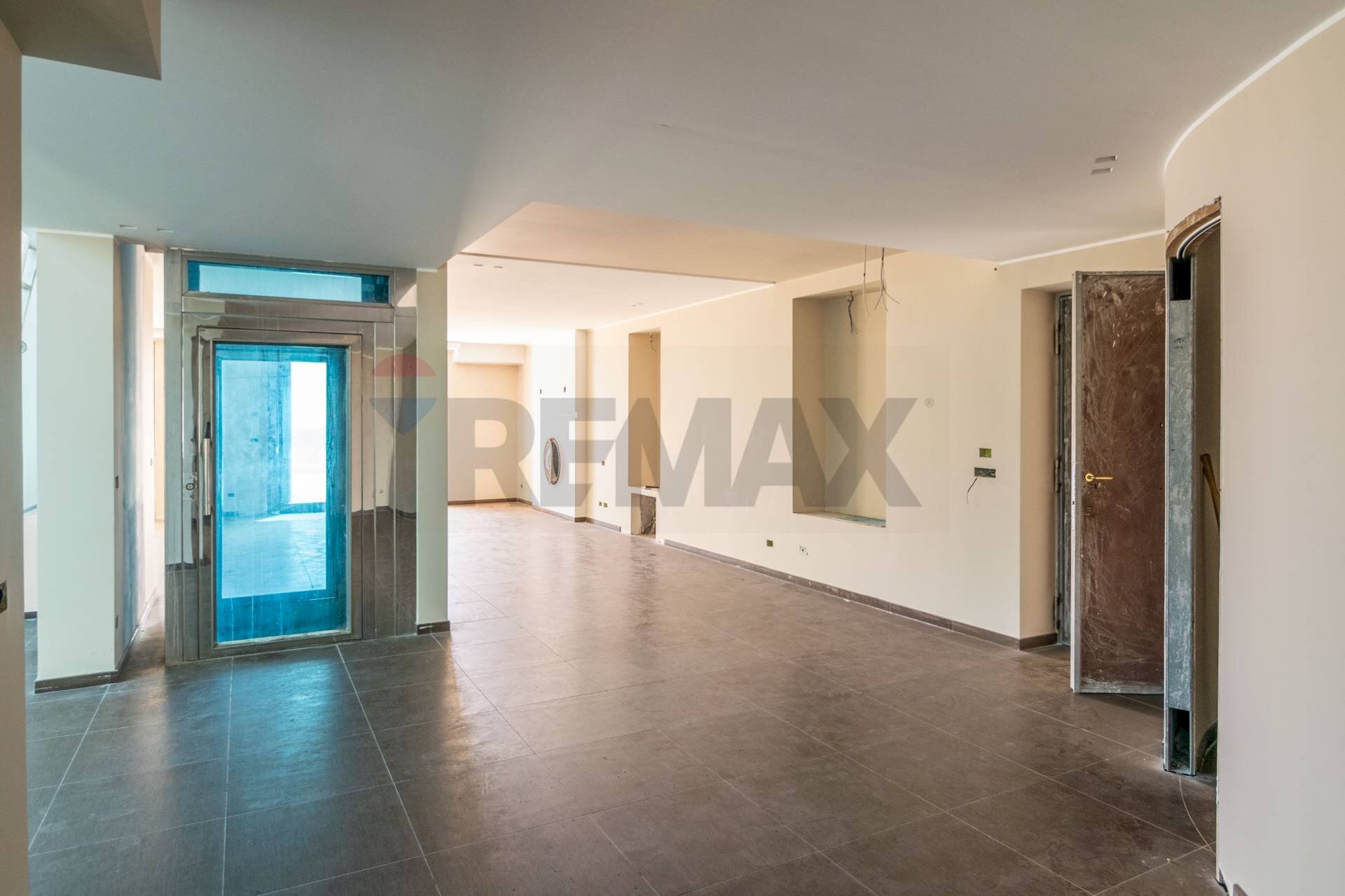 Stanza vuota - Appartamento Via Lorenzo Maddem
 
67, Acireale - foto 2