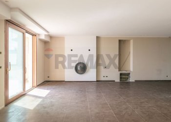 Stanza vuota - Appartamento Via Lorenzo Maddem
 
67, Acireale - foto 7