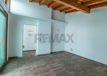 Stanza vuota - Appartamento Via Lorenzo Maddem
 
67, Acireale - foto 24