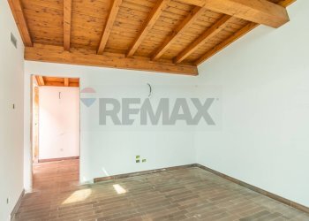 Stanza vuota - Appartamento Via Lorenzo Maddem
 
67, Acireale - foto 31