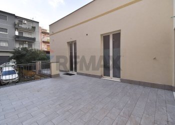 Terrazza - Independent house Via Eugenio Curiel
 
1, Adrano - photo 10