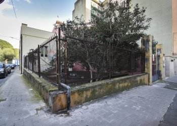 Edificio all\'aperto - Independent house Via Eugenio Curiel
 
1, Adrano - photo 12