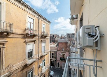 Edificio all\'aperto - Office Via Redentore
 
56, Catania - photo 9