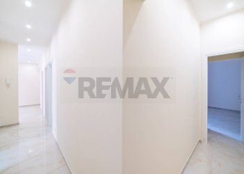 Hall / corridoio - Office Via Redentore
 
56, Catania - photo 11