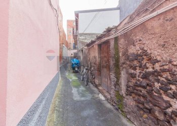 Edificio all\'aperto - Casa semi indipendente Via Montecenere
 
47, Paterno - foto 3