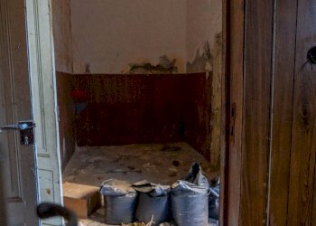 Hall / corridoio - Independent house VIA GRAMSCI
 
75, 77, Riposto - photo 7