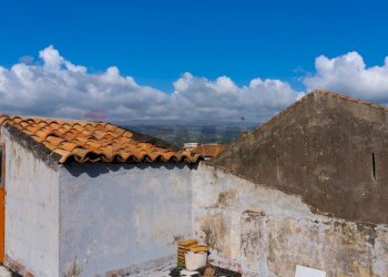 Vista delle montagne - Independent house VIA GRAMSCI
 
75, 77, Riposto - photo 33