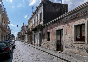 Edificio all\'aperto - Independent house VIA GRAMSCI
 
75, 77, Riposto - photo 4