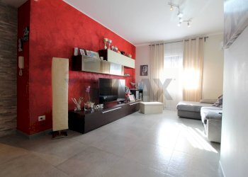 Soggiorno - Trilocale Viale Delle Medaglie D'oro
 
84, Catania - foto 6