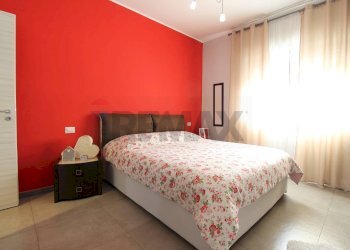 Camera / camera da letto - Trilocale Viale Delle Medaglie D'oro
 
84, Catania - foto 14