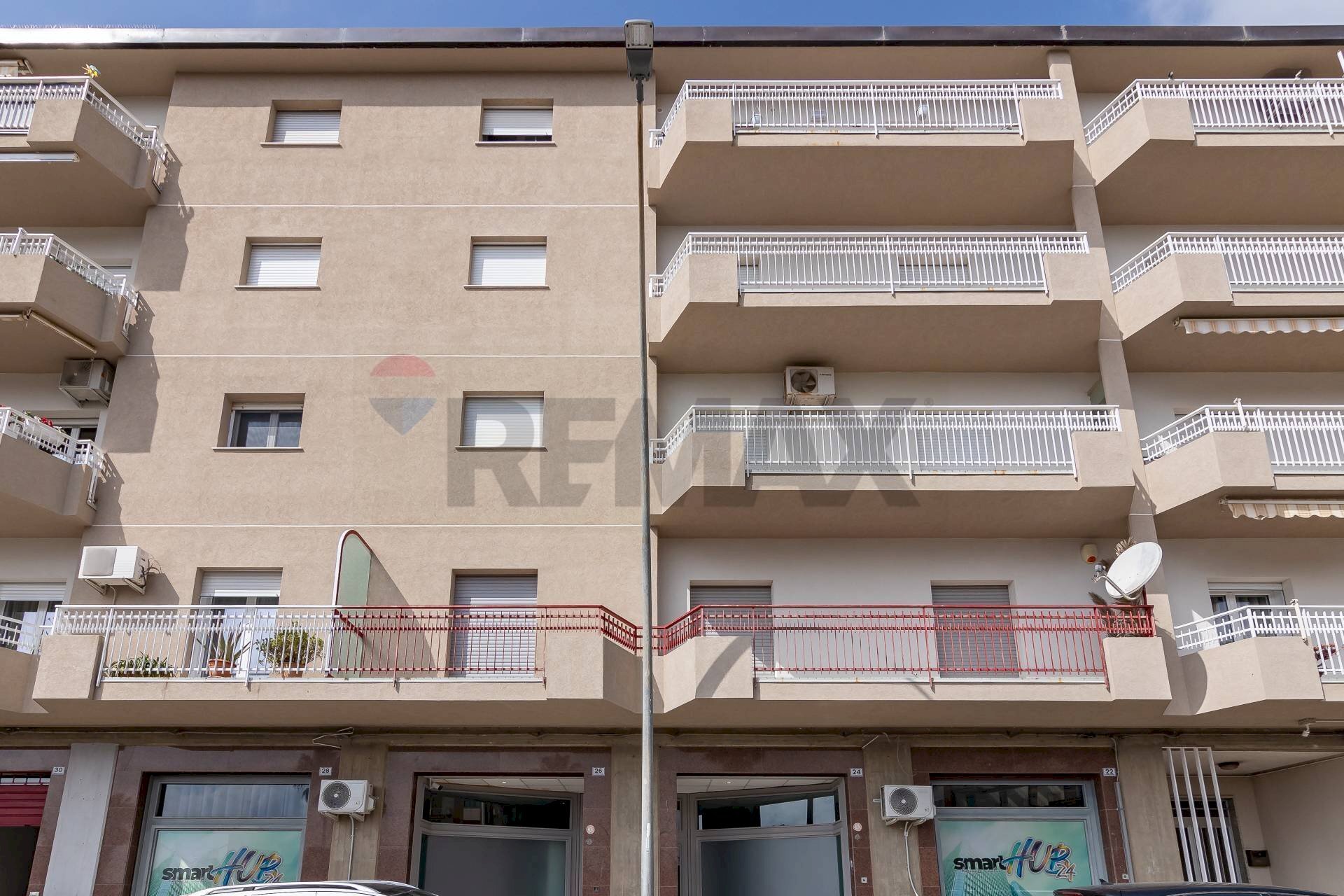 Edificio all\'aperto - Locale Commerciale via giuseppe toniolo
22-24, Caltagirone - foto 2