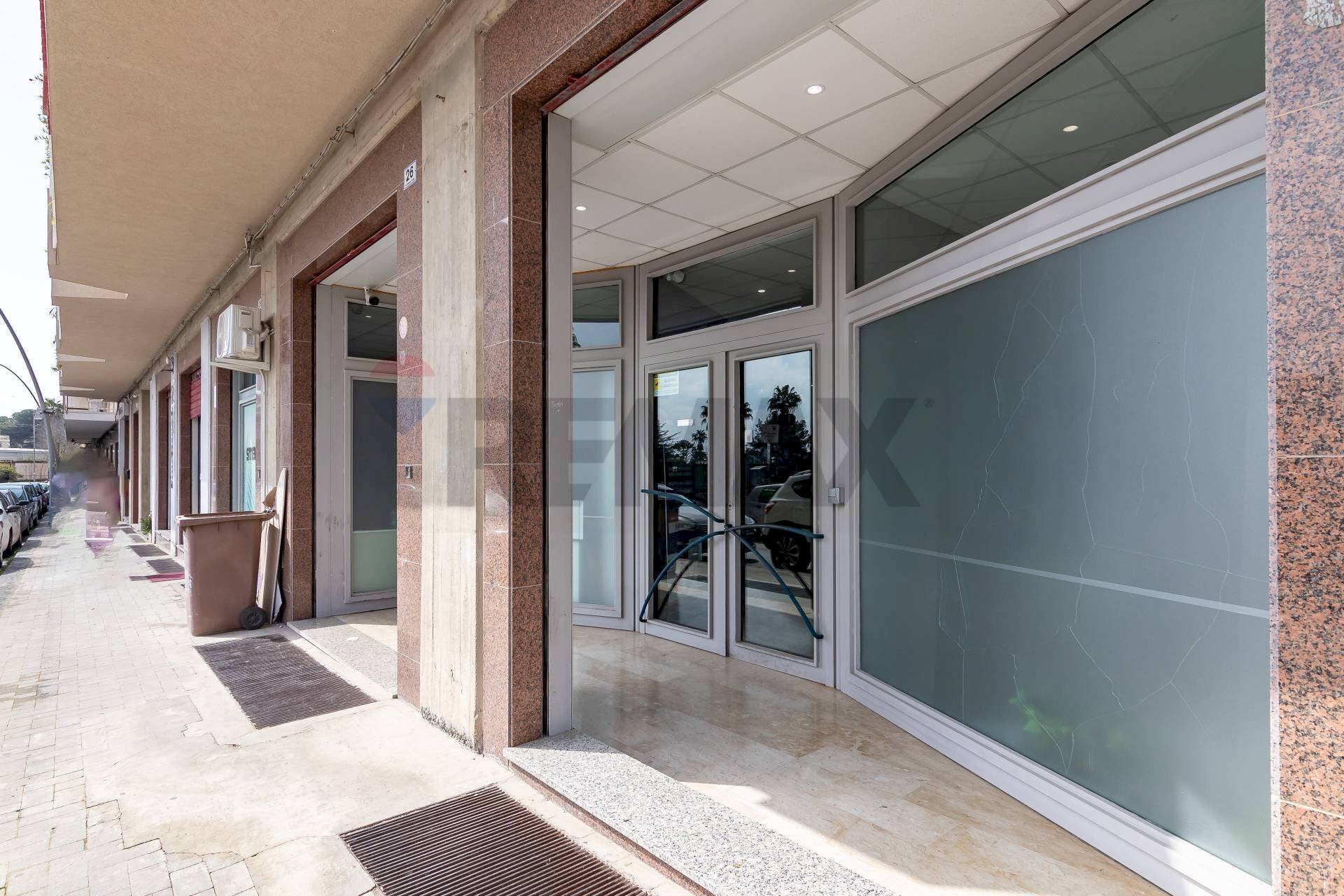 Terrazza - Locale Commerciale via giuseppe toniolo
22-24, Caltagirone - foto 3