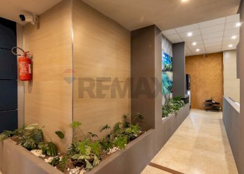 Balcone - Locale Commerciale via giuseppe toniolo
 
22-24, Caltagirone - foto 10