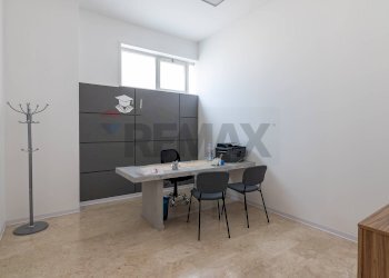 Ufficio - Locale Commerciale via giuseppe toniolo
 
22-24, Caltagirone - foto 18