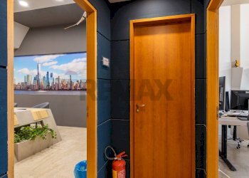 Camera / camera da letto - Locale Commerciale via giuseppe toniolo
 
22-24, Caltagirone - foto 19