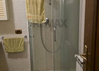 Bagno - Casa semi indipendente Via Federico De Roberto
 
1/B, San Gregorio di Catania - foto 8