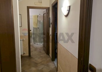 Hall / corridoio - Casa semi indipendente Via Federico De Roberto
 
1/B, San Gregorio di Catania - foto 10