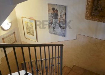 Scale - Casa semi indipendente Via Federico De Roberto
 
1/B, San Gregorio di Catania - foto 12