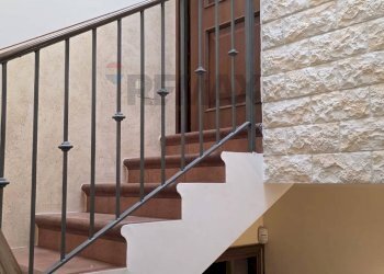 Scale - Casa semi indipendente Via Federico De Roberto
 
1/B, San Gregorio di Catania - foto 53