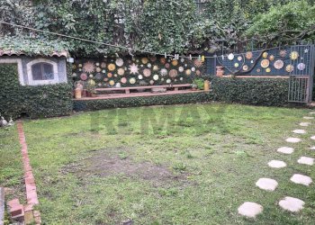 Giardino - Casa semi indipendente Via Federico De Roberto
 
1/B, San Gregorio di Catania - foto 55