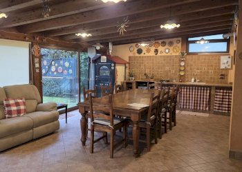 Sala da pranzo - Casa semi indipendente Via Federico De Roberto
 
1/B, San Gregorio di Catania - foto 60