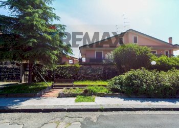 Casa all\'aperto - Casa semi indipendente Via Federico De Roberto
 
1/B, San Gregorio di Catania - foto 1