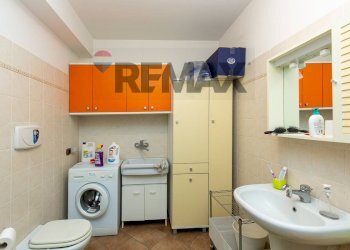 Bagno - Casa semi indipendente Via Federico De Roberto
 
1/B, San Gregorio di Catania - foto 14