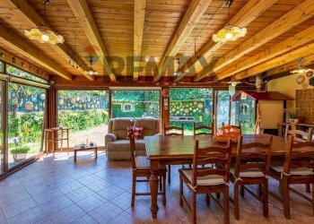 Sala da pranzo - Casa semi indipendente Via Federico De Roberto
 
1/B, San Gregorio di Catania - foto 46