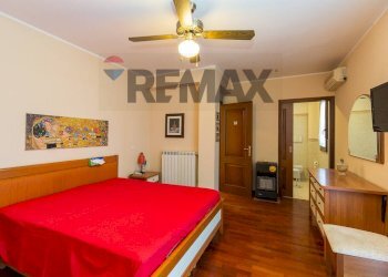 Camera / camera da letto - Casa semi indipendente Via Federico De Roberto
 
1/B, San Gregorio di Catania - foto 54