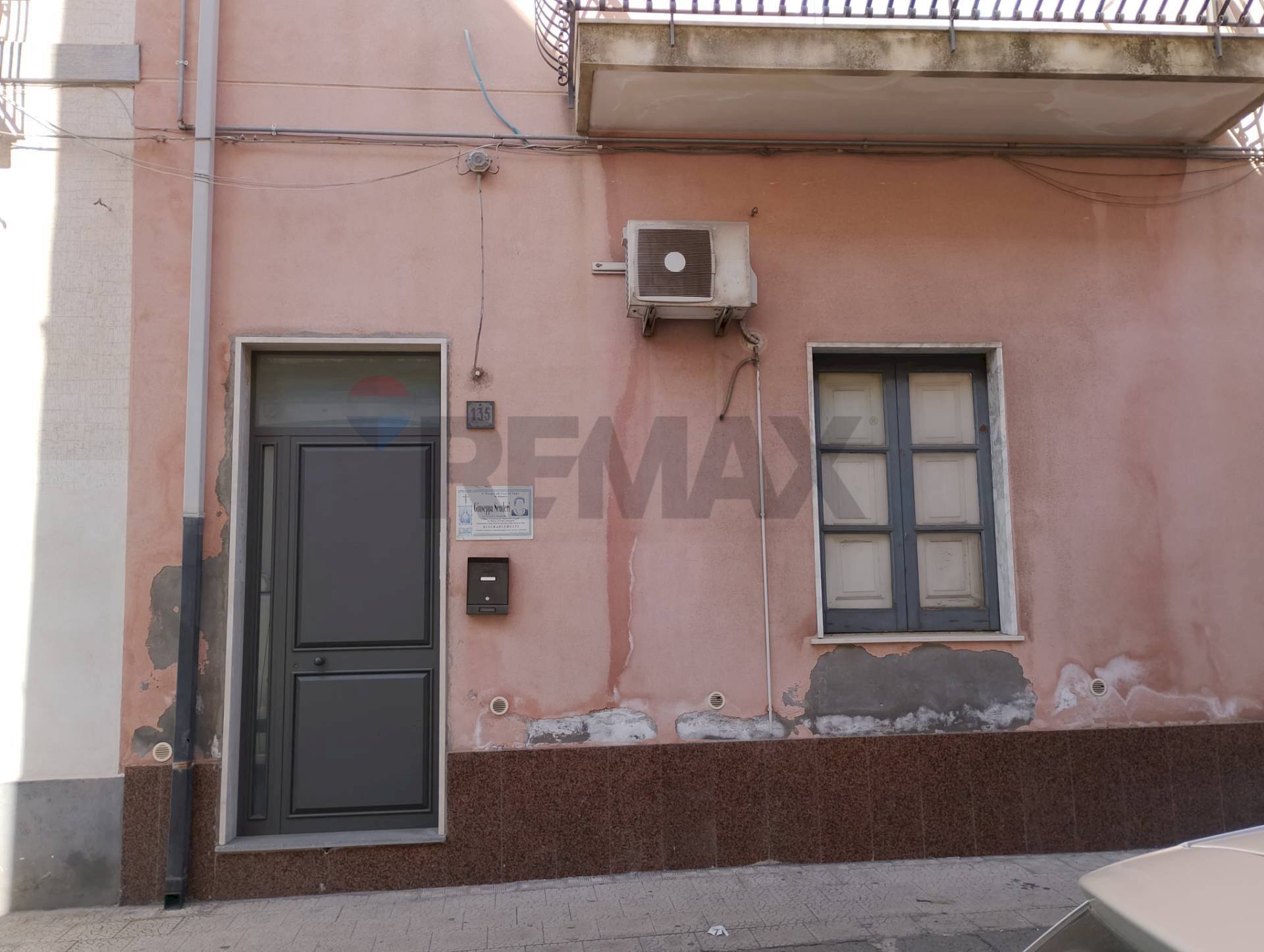 Edificio all\'aperto - Casa semi indipendente Via Guglielmo Marconi
 
135, Misterbianco - foto 1