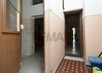 Hall / corridoio - Casa semi indipendente Via Guglielmo Marconi
 
135, Misterbianco - foto 16