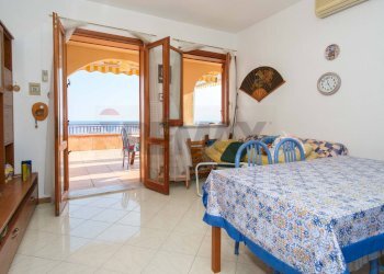 Camera / camera da letto - Appartamento Contrada Sillemi
 
4, Letojanni - foto 2