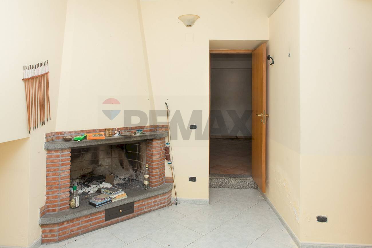 Soggiorno - Independent house Via Antonino Uccellatore
 
12/14/16, Bronte - photo 2