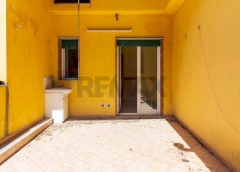 Terrazza - Independent house Via Antonino Uccellatore
 
12/14/16, Bronte - photo 18