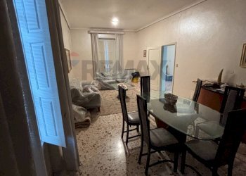 Sala da pranzo - Independent house via milazzo
 
16-18-20, Grammichele - photo 16