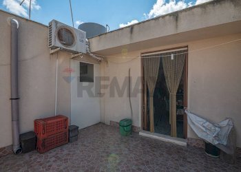 Terrazza - Casa indipendente via milazzo
 
16-18-20, Grammichele - foto 13