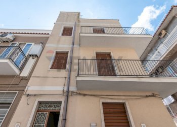 Edificio all\'aperto - Casa indipendente via milazzo
 
16-18-20, Grammichele - foto 23