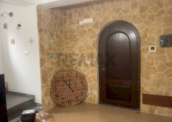 Hall / corridoio - Villa via vittorio alfieri, Nicolosi - foto 11