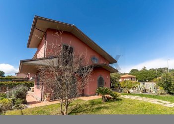 Casa all\'aperto - Villa via vittorio alfieri, Nicolosi - foto 2