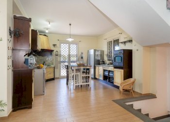 Cucina - Villa via vittorio alfieri, Nicolosi - foto 10