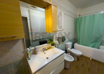 Bagno - Appartamento 1 maggio
 
11, Misterbianco - foto 22