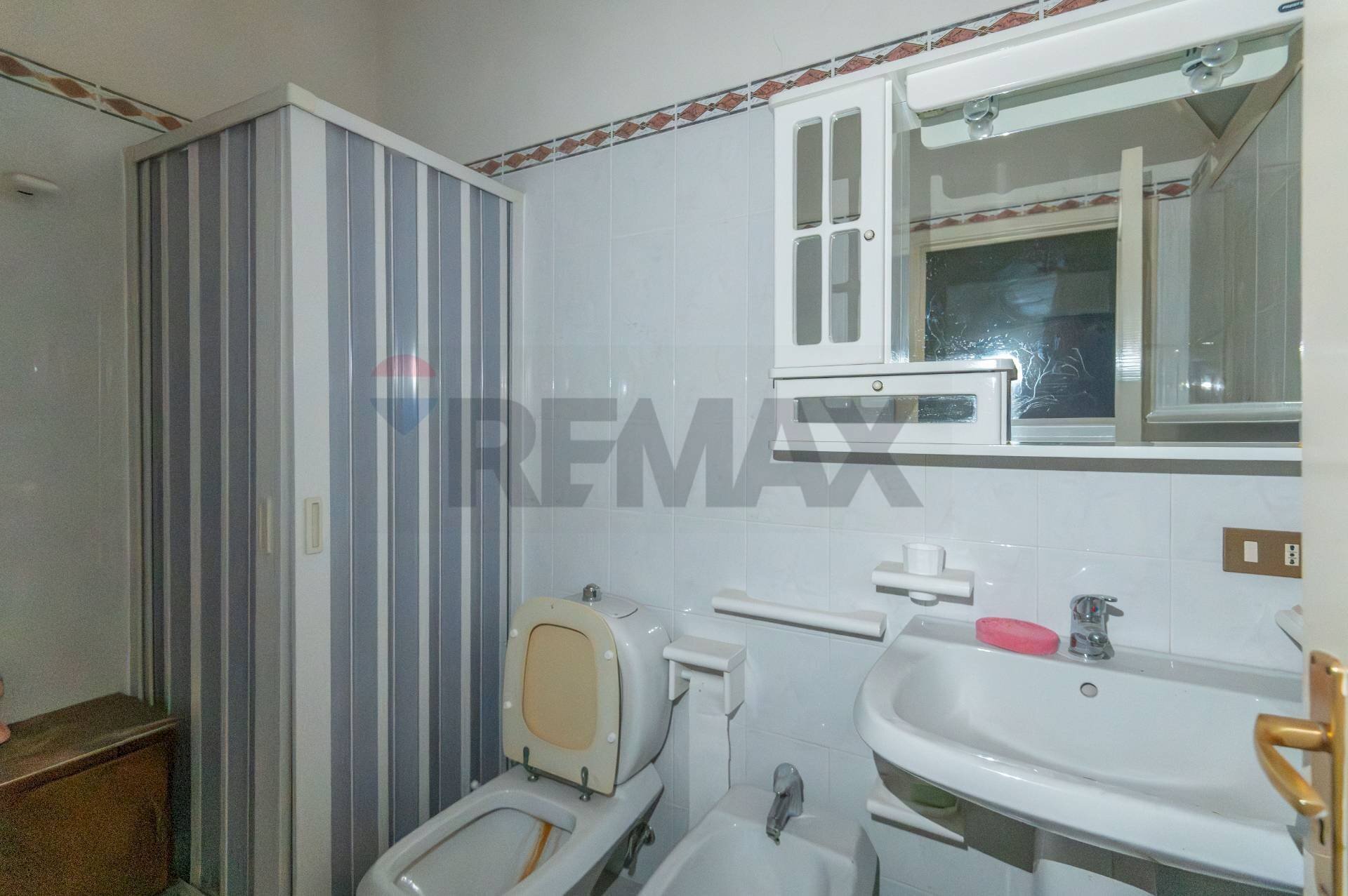 Bagno - Casa indipendente via vittorio veneto
127, Grammichele - foto 3